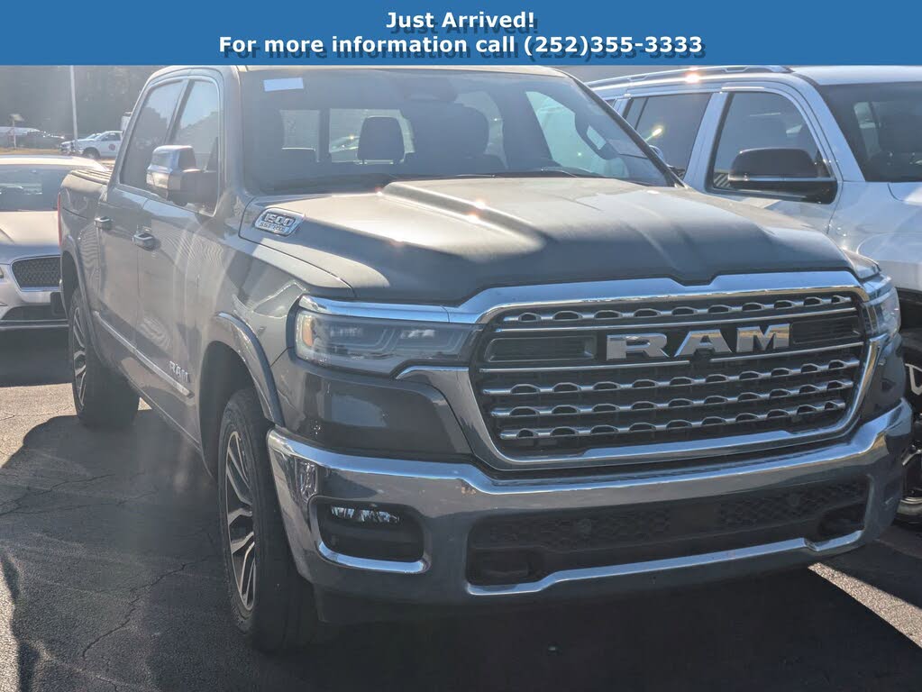 2025 RAM 1500 Limited Crew Cab 4WD