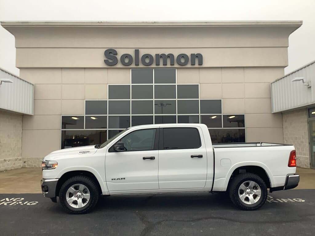 2025 RAM 1500 Big Horn Crew Cab 4WD