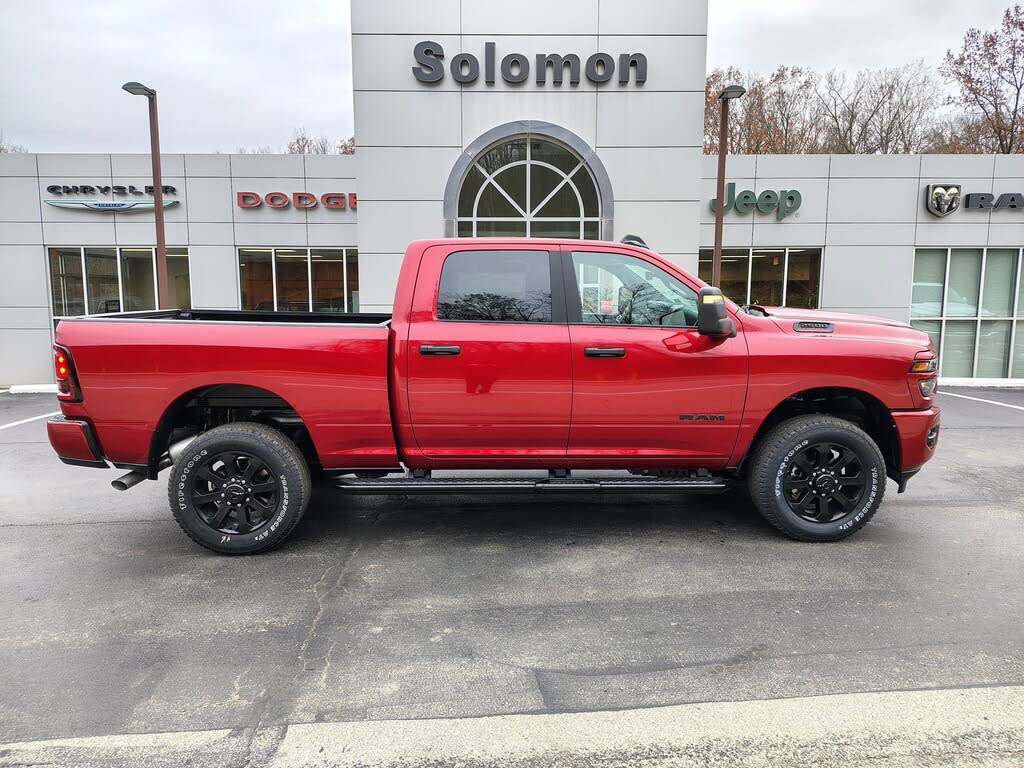 2026 RAM 2500 Big Horn Crew Cab 4WD