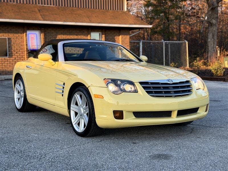 2005 Chrysler Crossfire Limited Roadster RWD