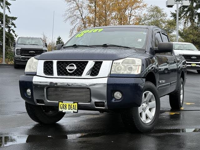 2010 Nissan Titan SE Crew Cab