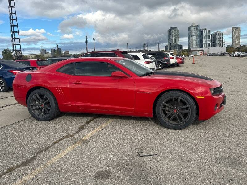 2011 Chevrolet Camaro 1LT Coupe RWD