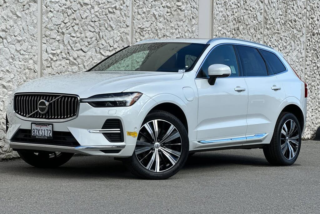 2022 Volvo XC60 T8 Recharge Inscription eAWD