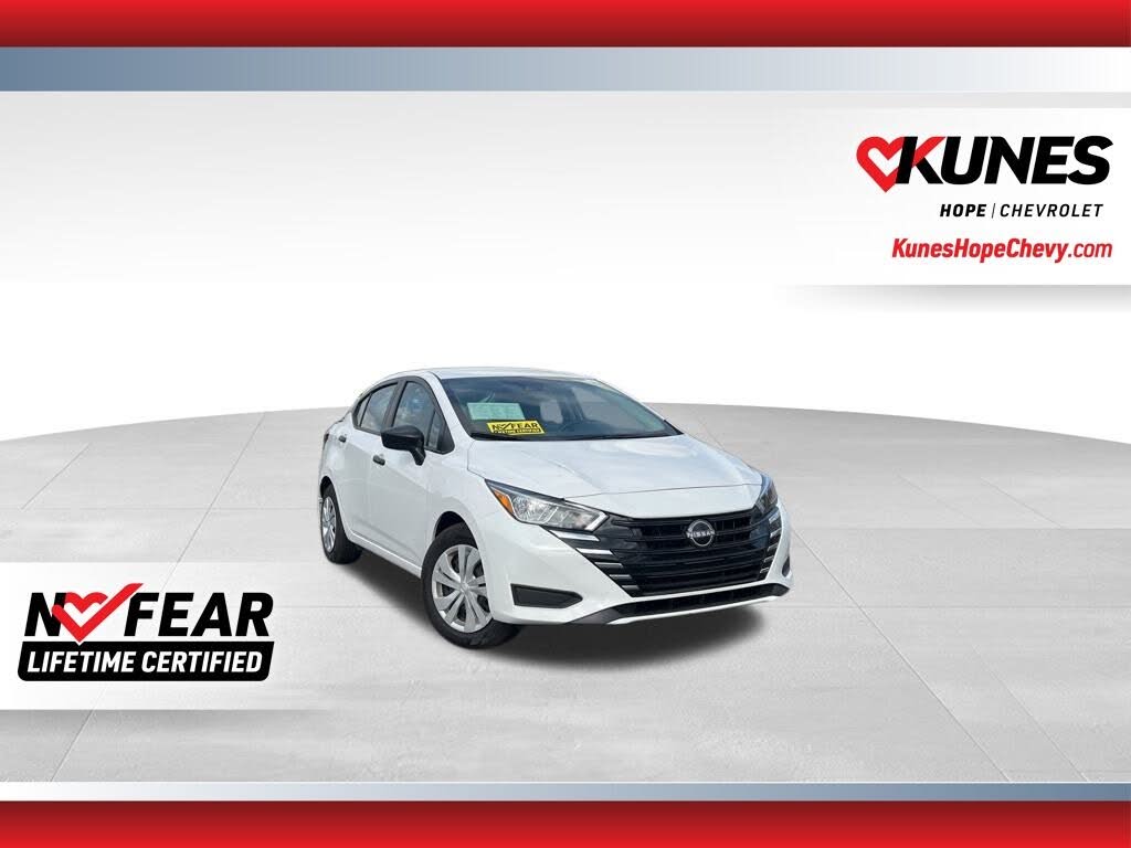 2024 Nissan Versa S FWD
