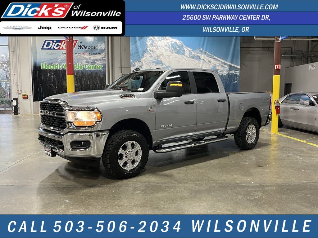 2024 RAM 2500 Big Horn Crew Cab 4WD