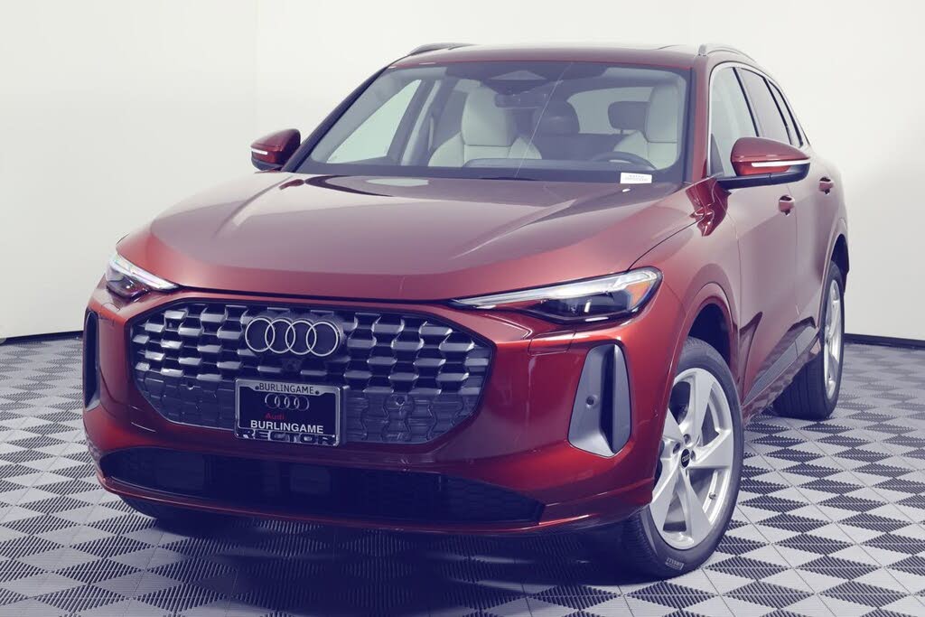 2025 Audi Q5 quattro Premium Plus 40 TFSI