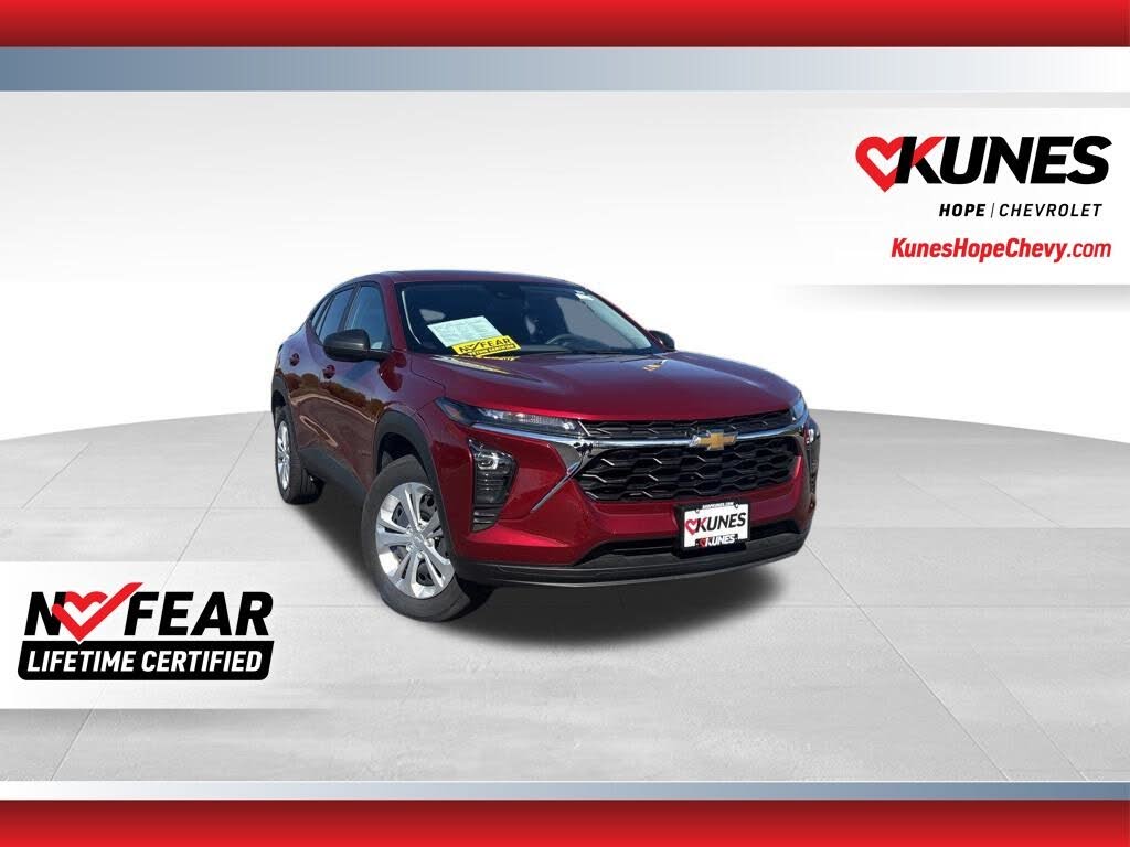 2025 Chevrolet Trax LS FWD