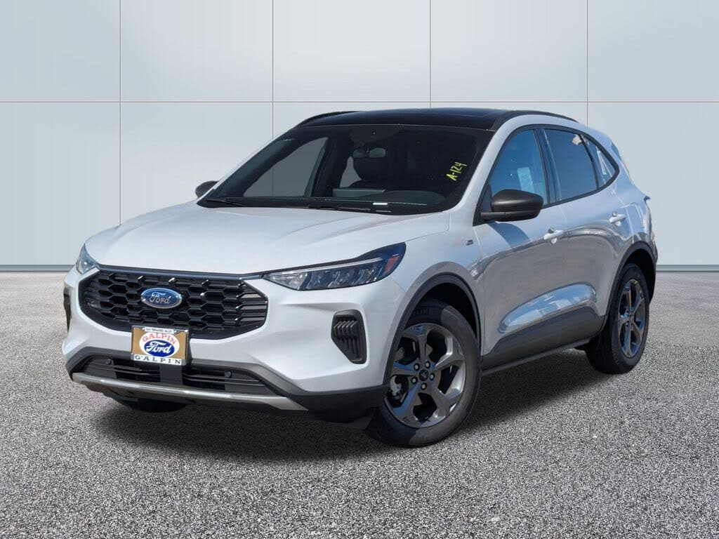2025 Ford Escape ST-Line FWD