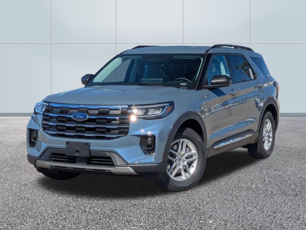 2025 Ford Explorer Active RWD