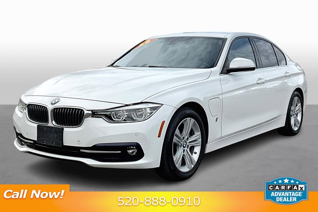 2018 BMW 3 Series 330e iPerformance Sedan RWD