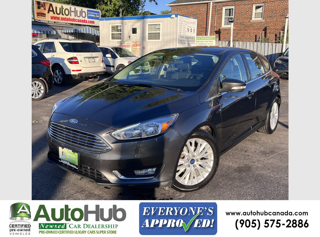 2018 Ford Focus Titanium Hatchback