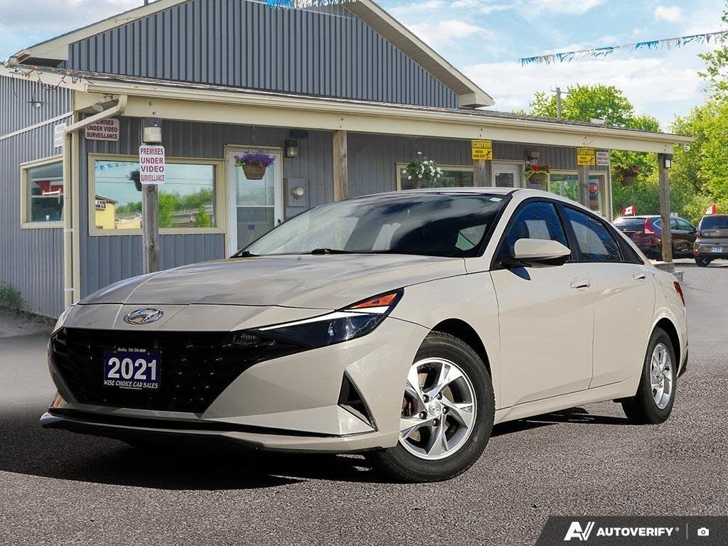 2021 Hyundai Elantra Essential FWD