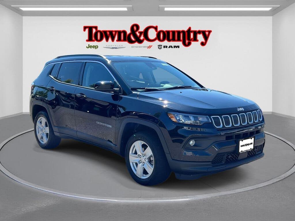 2022 Jeep Compass Latitude 4WD