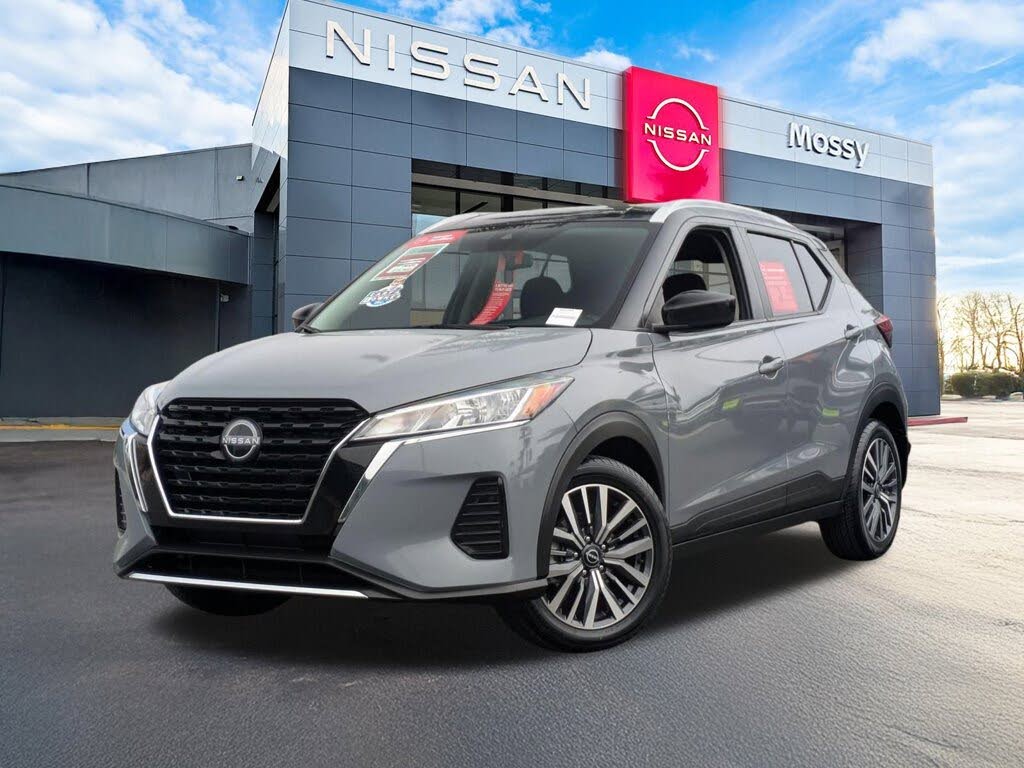 2023 Nissan Kicks SV FWD