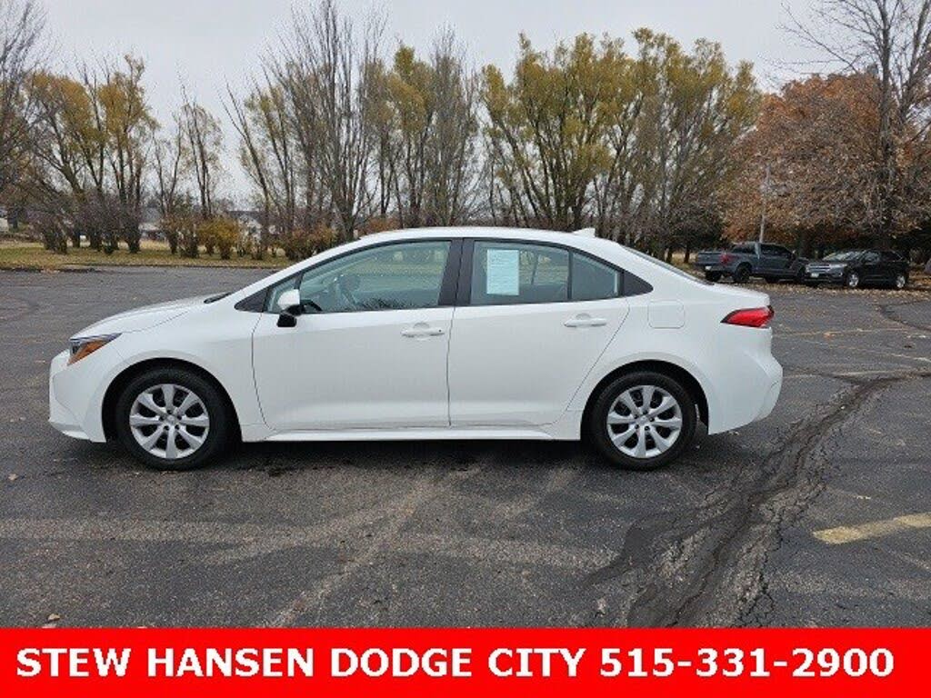 2024 Toyota Corolla LE FWD