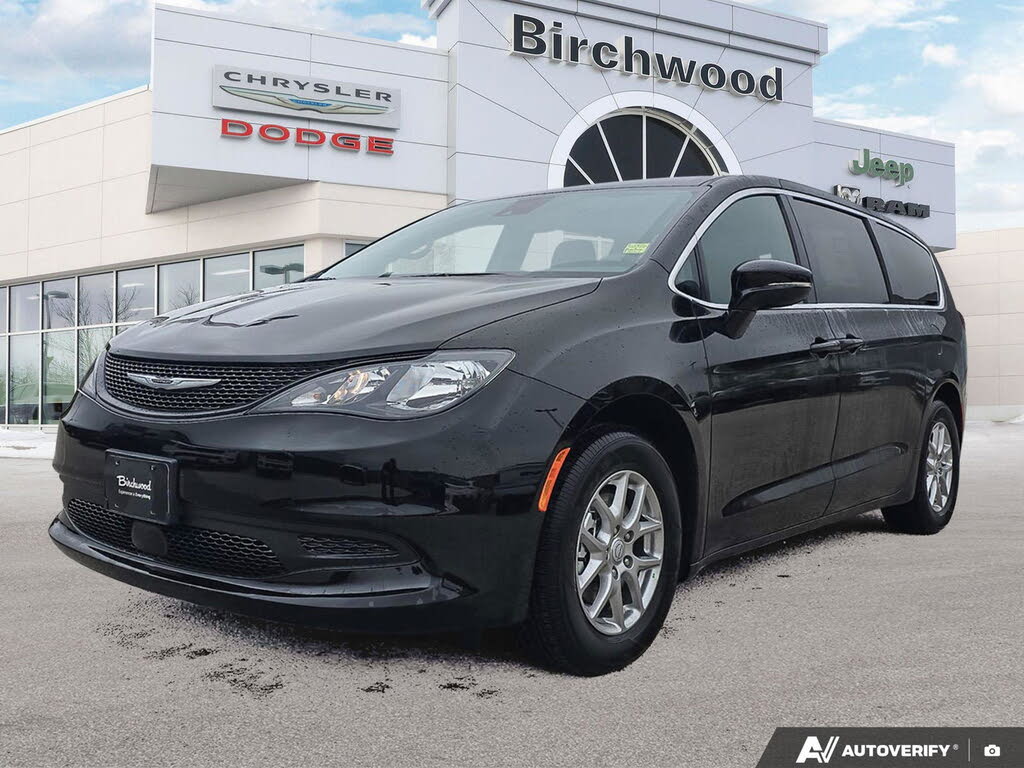 2025 Chrysler Grand Caravan SXT FWD