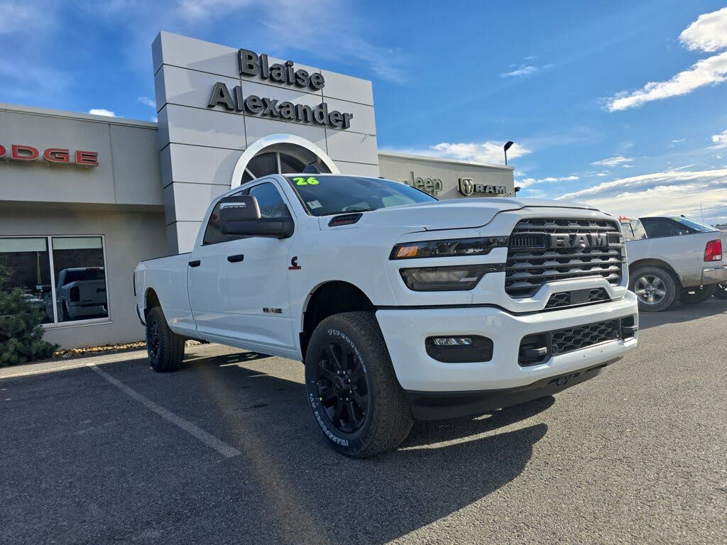 2026 RAM 3500 Big Horn Crew Cab LB 4WD