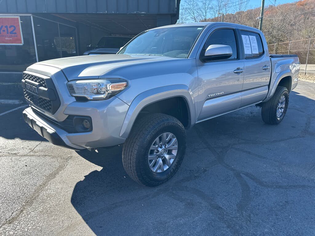2018 Toyota Tacoma SR5 V6 Double Cab 4WD