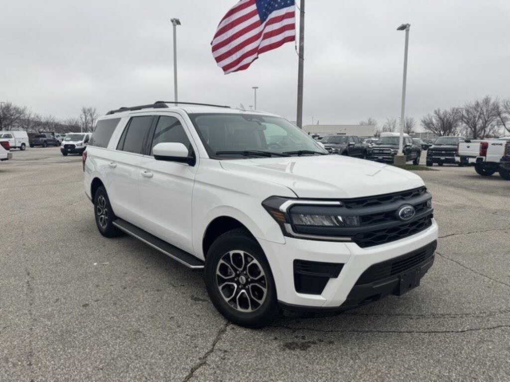 2023 Ford Expedition MAX XLT 4WD
