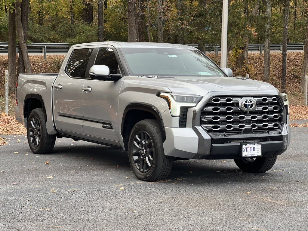2024 Toyota Tundra Hybrid Platinum HV CrewMax Cab 4WD