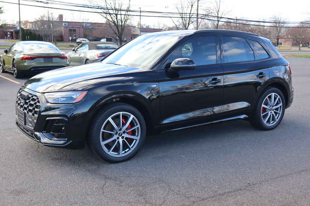 2025 Audi Q5 Hybrid Plug-in e quattro Premium Plus S Line  55 TFSI AWD