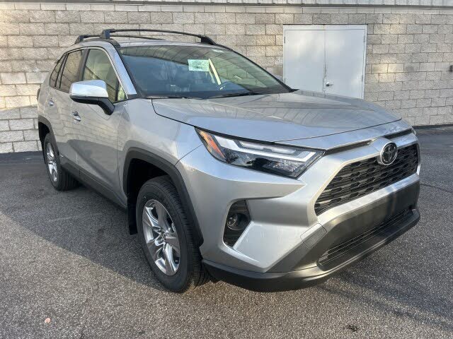 2025 Toyota RAV4 Hybrid XLE AWD