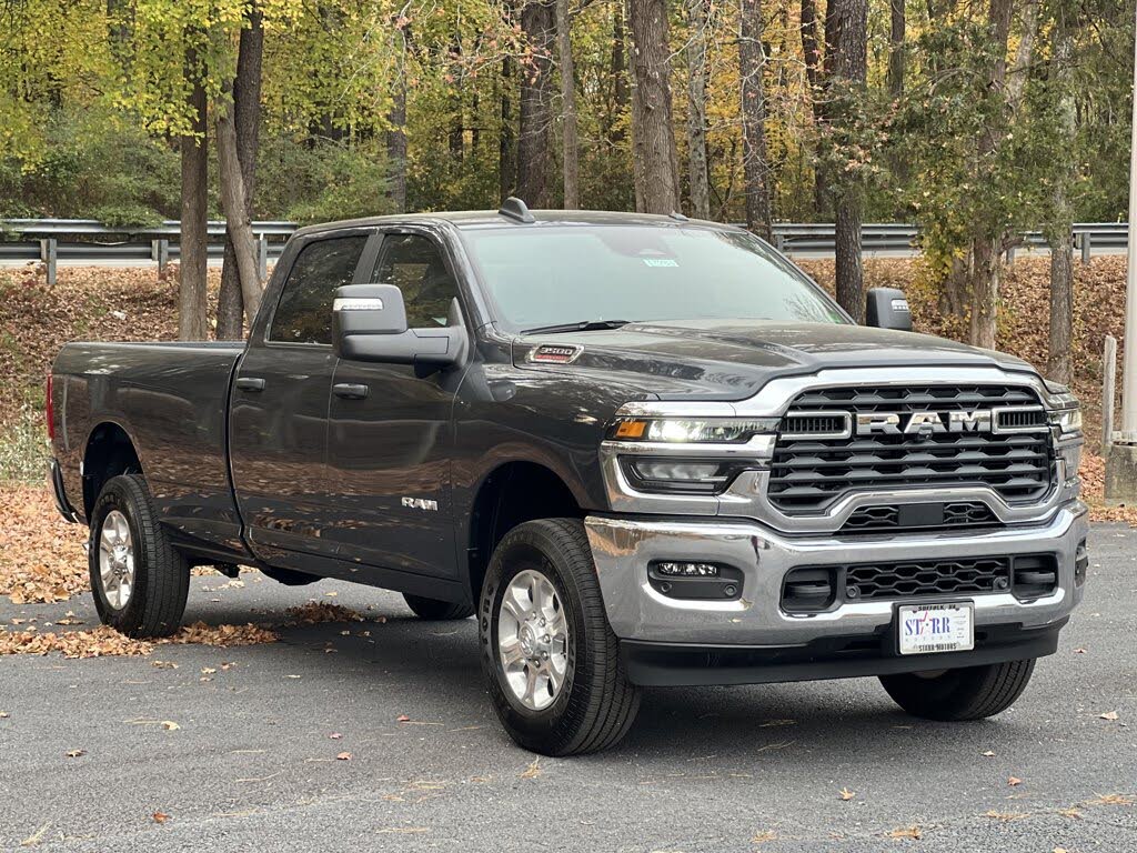 2026 RAM 3500 Big Horn Crew Cab LB 4WD