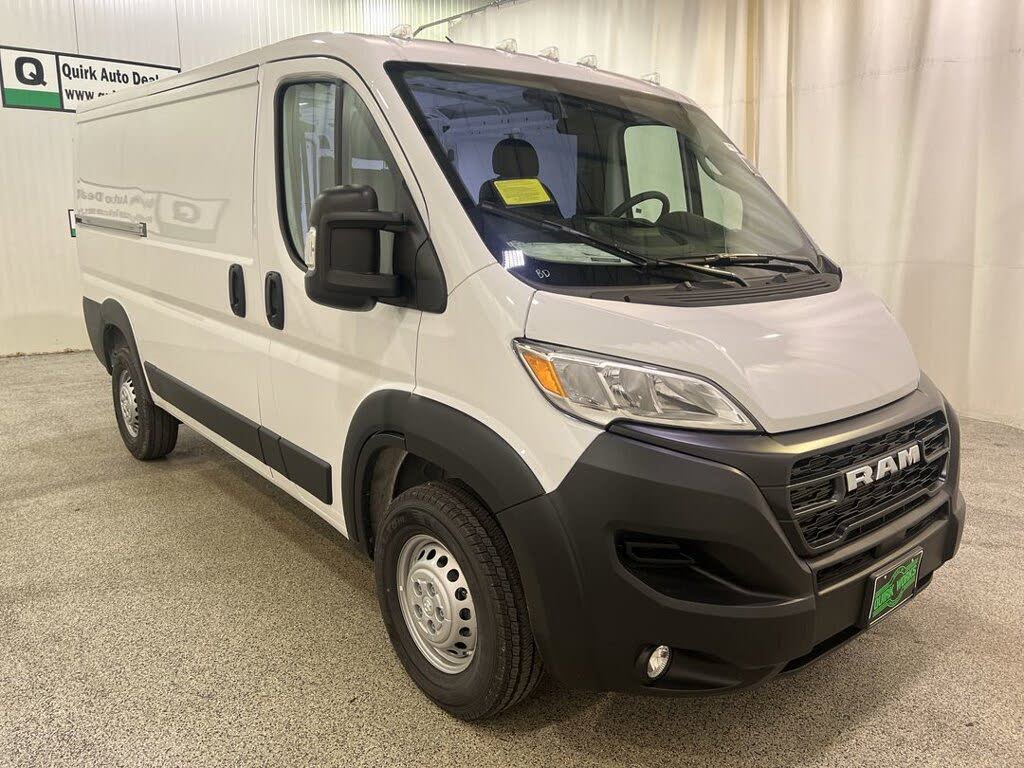 2026 RAM ProMaster 2500 Tradesman 136 Low Roof Cargo Van FWD