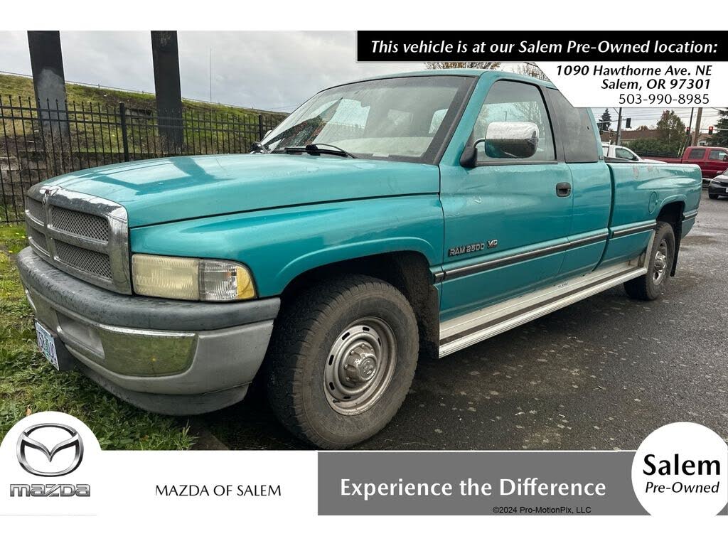 1997 Dodge RAM 2500 ST Club Cab LB RWD