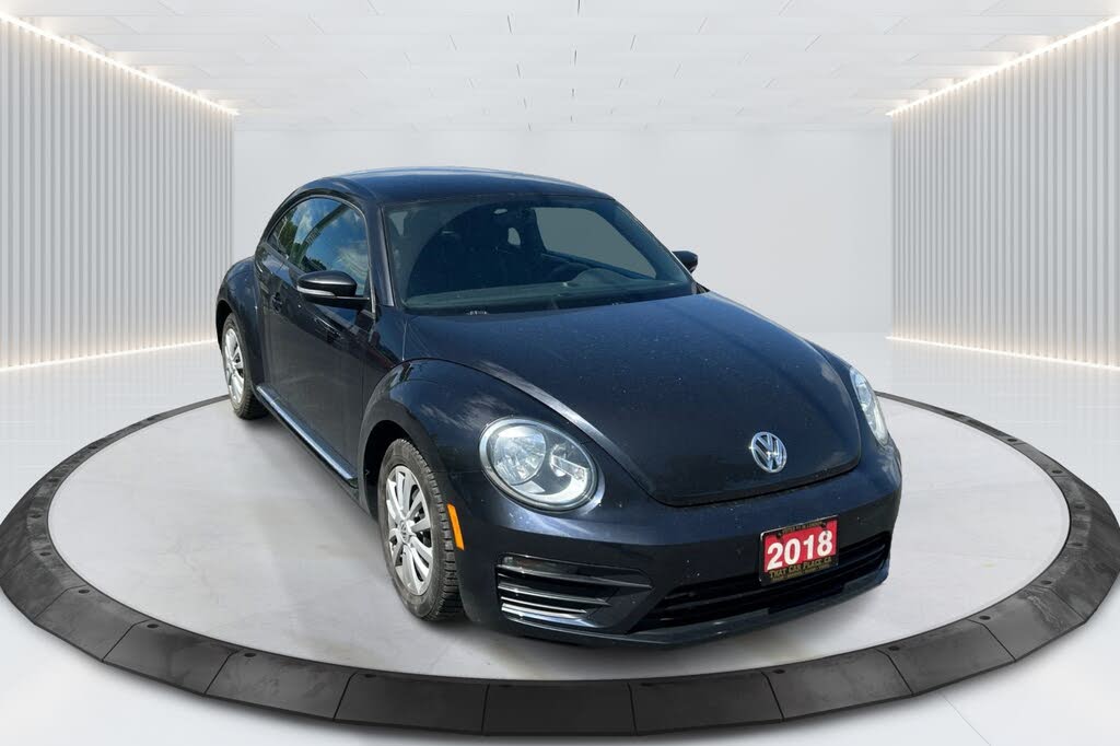 2018 Volkswagen Beetle Trendline Hatchback FWD