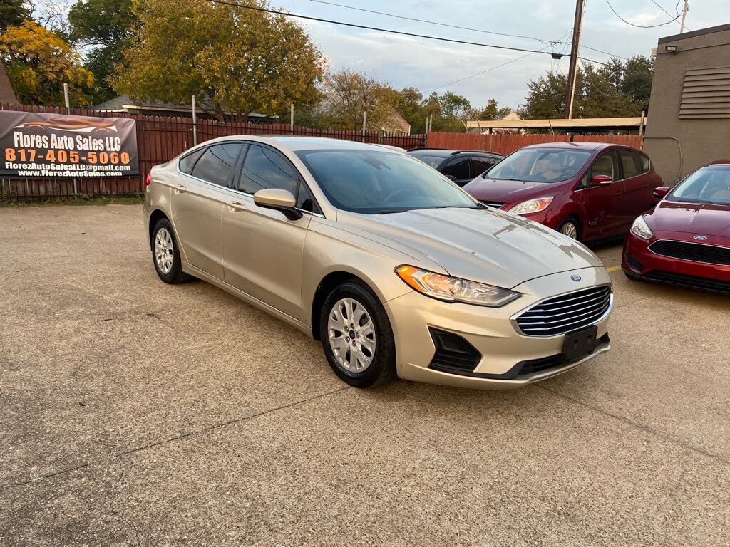 2019 Ford Fusion S