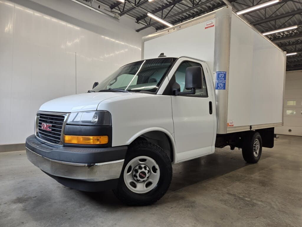 2020 GMC Savana Chassis 3500 139 Cutaway RWD