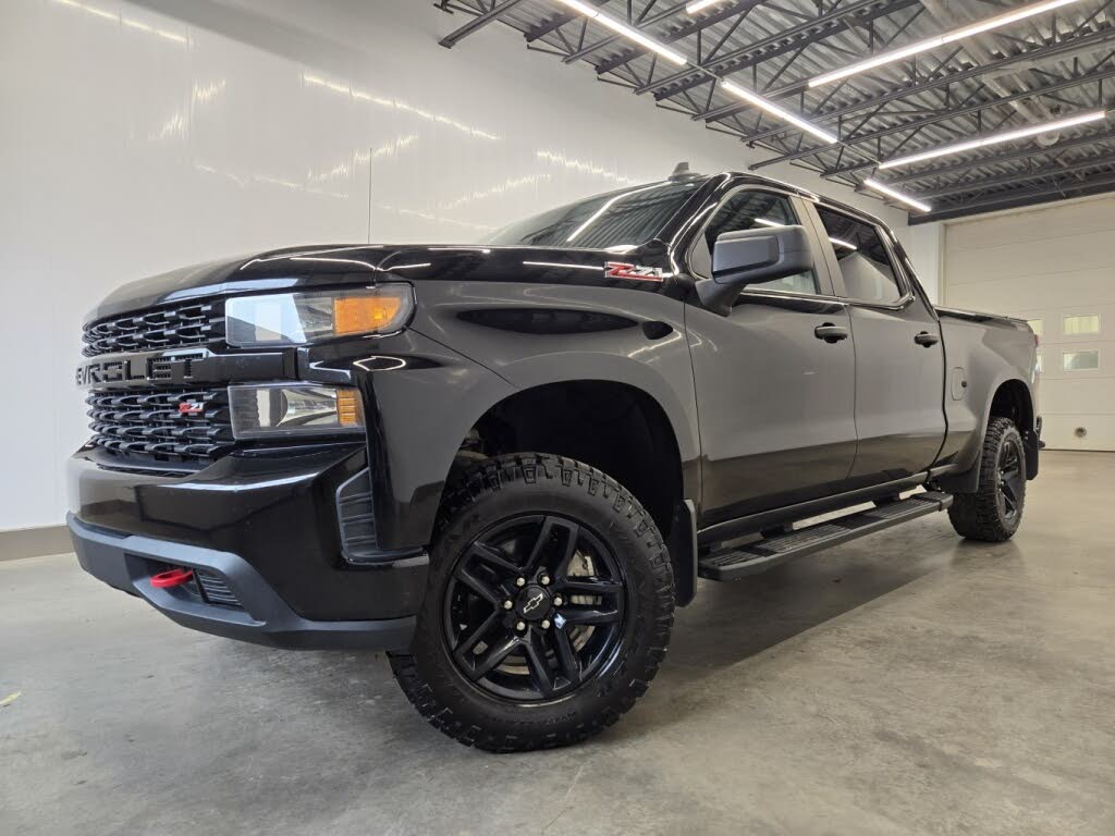 2022 Chevrolet Silverado 1500 Custom Trail Boss Crew Cab 4WD