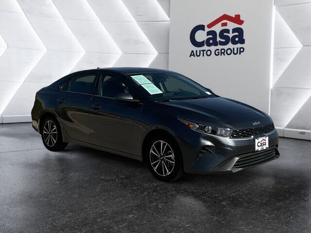 2024 Kia Forte LXS FWD