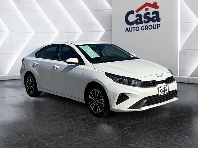 2024 Kia Forte LXS FWD