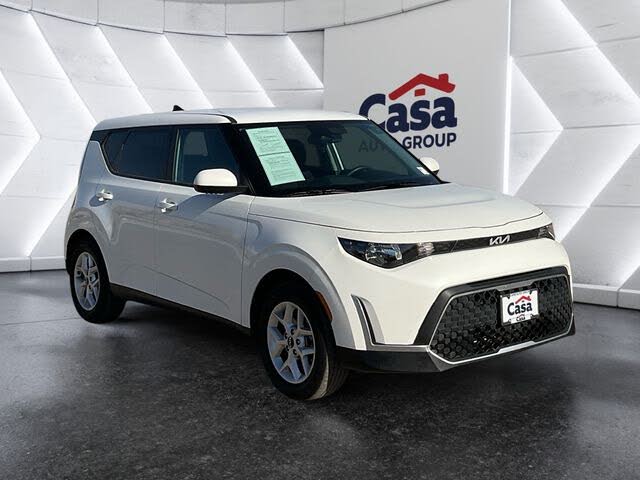 2024 Kia Soul LX FWD