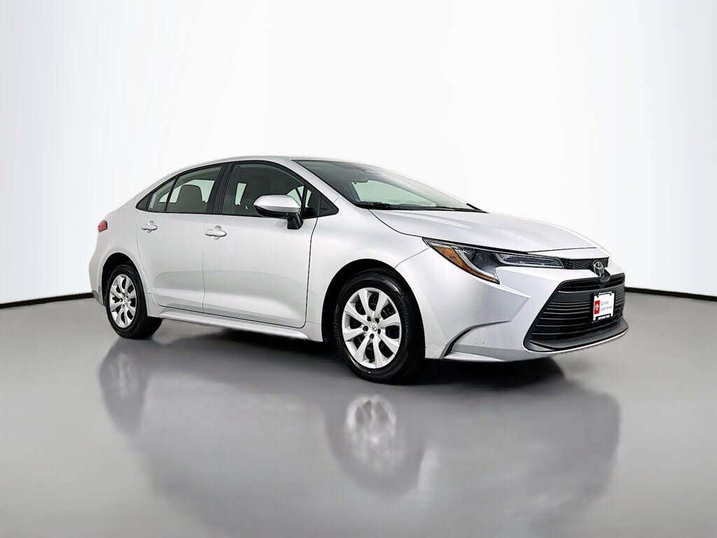 2024 Toyota Corolla LE FWD