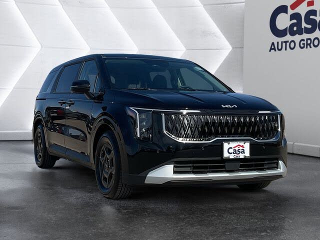 2025 Kia Carnival LXS FWD