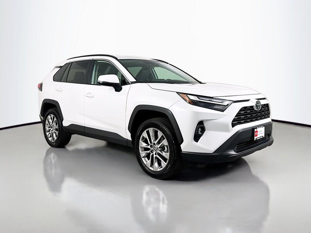 2025 Toyota RAV4 XLE Premium AWD