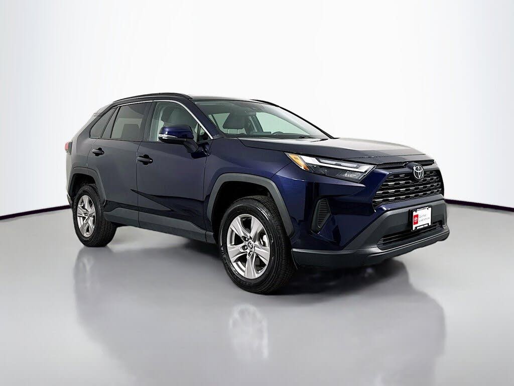 2025 Toyota RAV4 XLE AWD