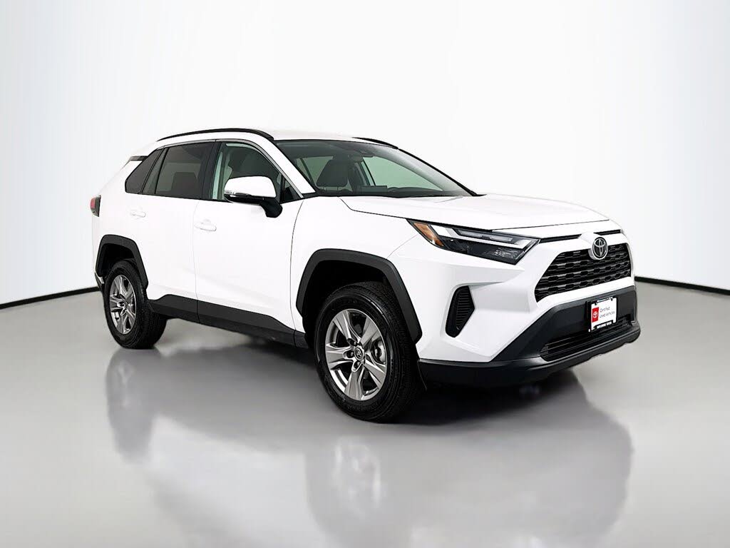 2025 Toyota RAV4 XLE AWD