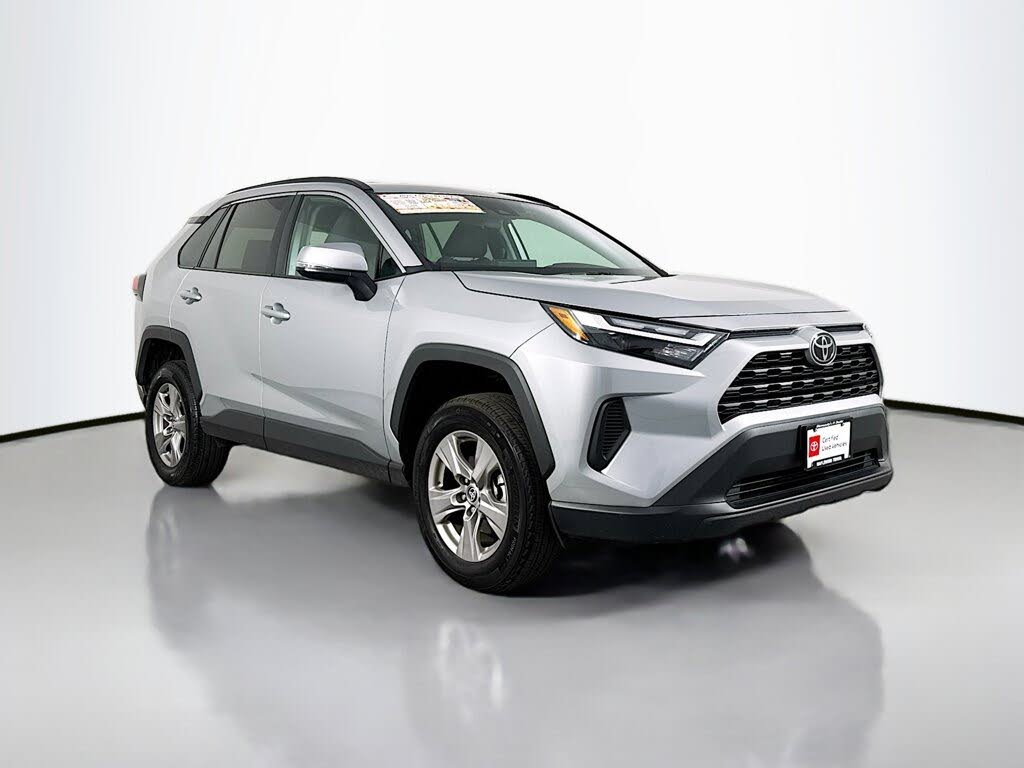 2025 Toyota RAV4 XLE AWD