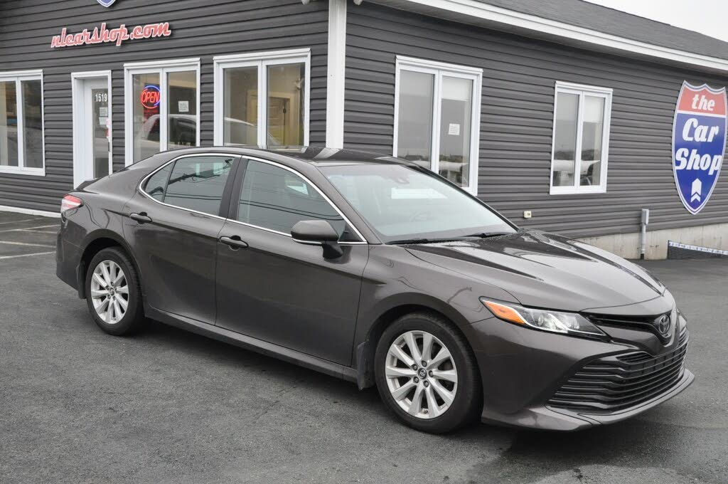 2018 Toyota Camry LE