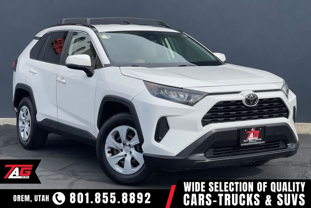 2019 Toyota RAV4 LE FWD