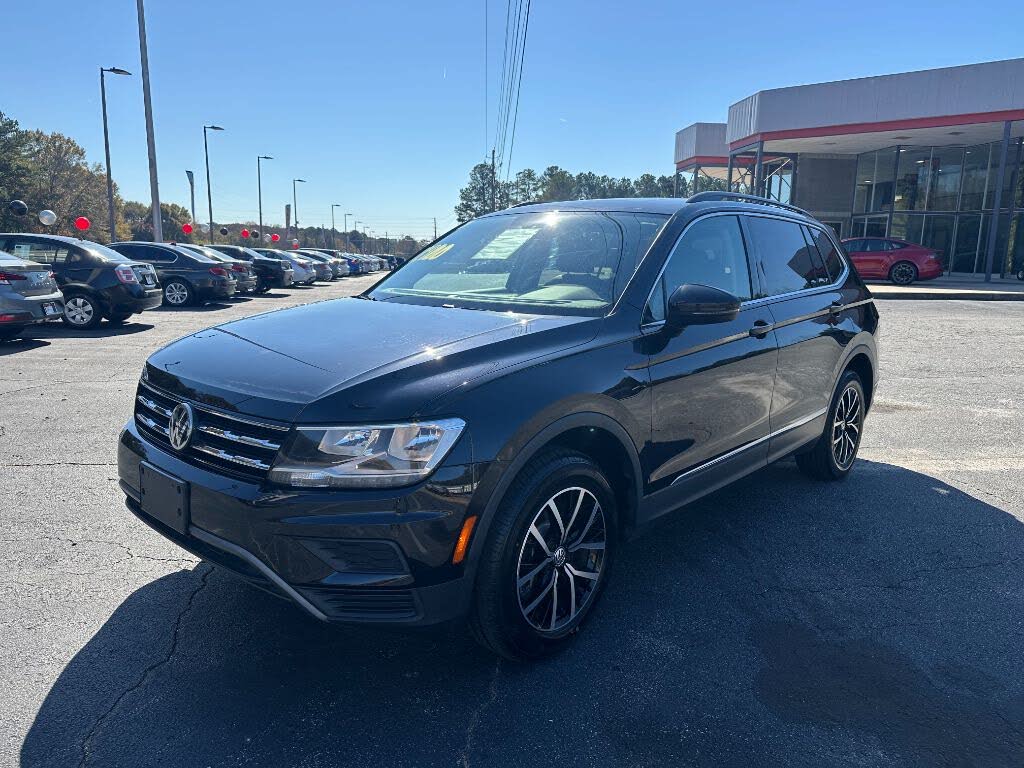 2021 Volkswagen Tiguan SE FWD