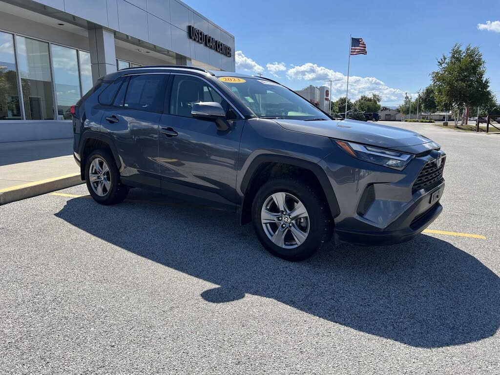 2023 Toyota RAV4 XLE AWD