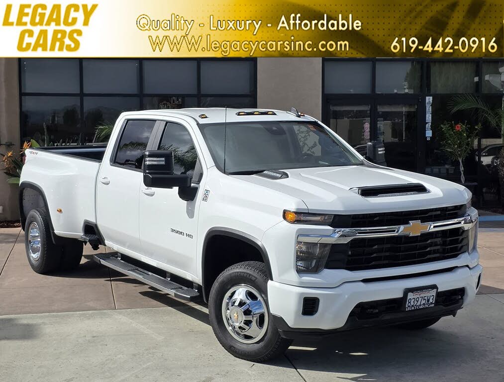 2024 Chevrolet Silverado 3500HD LT Crew Cab 4WD