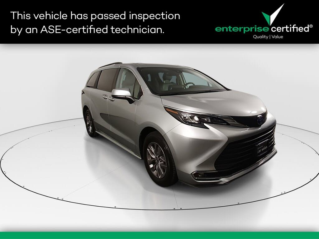 2024 Toyota Sienna XLE 7-Passenger FWD