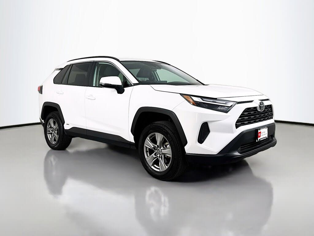 2025 Toyota RAV4 Hybrid XLE AWD