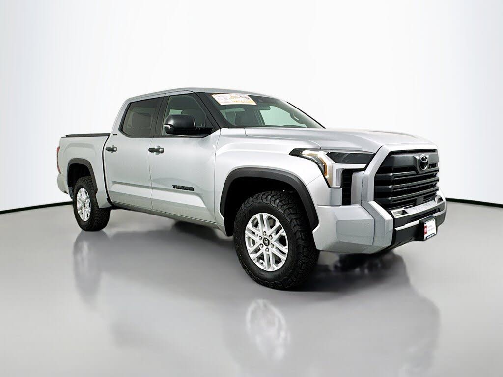 2026 Toyota Tundra SR5 CrewMax Cab 4WD